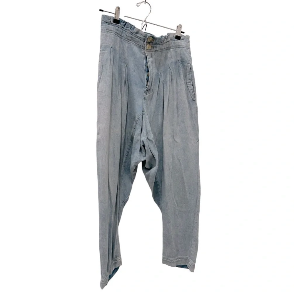 Free People Mover and Shaker Pleated Paper Bag Jean in Indigo .Size 2